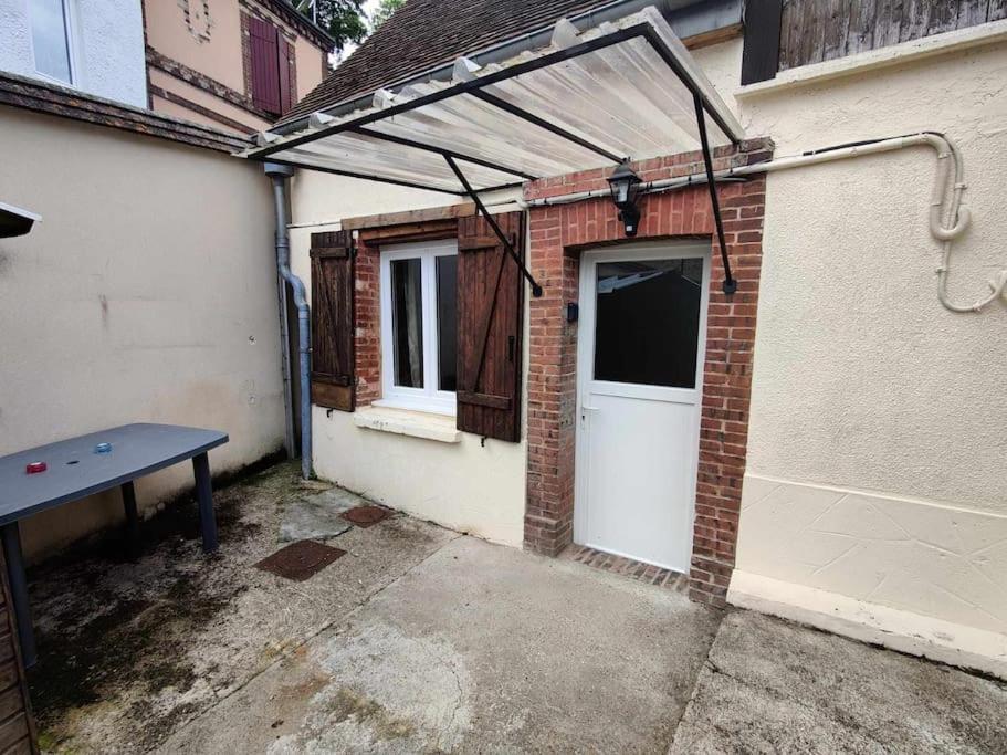 La Petite Falaise, Maison Avec Cour Dreux Centre Exteriér fotografie